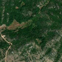 Satellite imagery of Mali Malič, BA