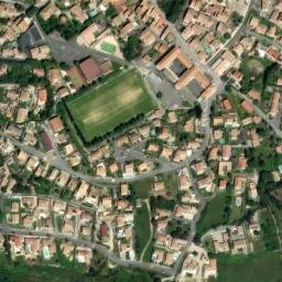 Satellite imagery of Abbaye Notre Dame, FR