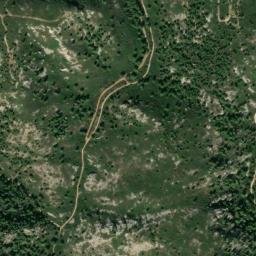 Satellite imagery of cairn, FR