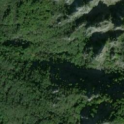 Satellite imagery of Mitrina Usov, BA