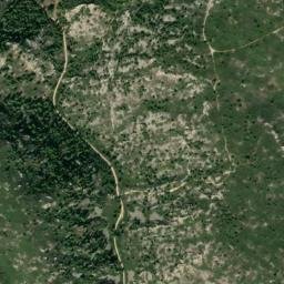 Satellite imagery of cairn, FR