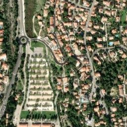 Satellite imagery of Pointe Roquetaillade, FR