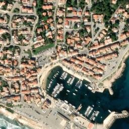 Satellite imagery of Pointe de Carro, FR