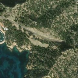 Satellite imagery of Cap Méjean, FR