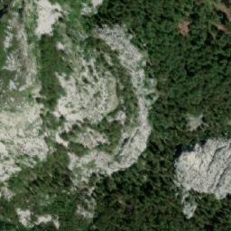 Satellite imagery of Veliki Gradac, BA