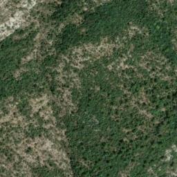 Satellite imagery of Bau des oiseaux, FR