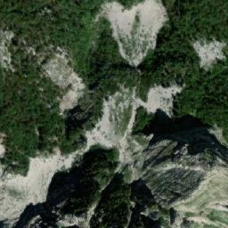 Satellite imagery of Veliki Gradac, BA