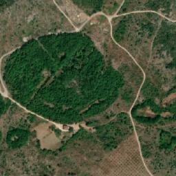 Satellite imagery of Lucina Gomila, BA