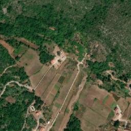 Satellite imagery of Lucina Gomila, BA