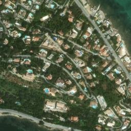 Satellite imagery of Cap Sardineau, FR