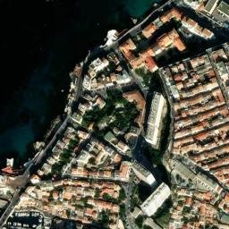 Satellite imagery of Pointe Carinade, FR