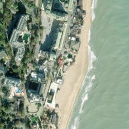Satellite imagery of Golden Sands Eiffel Tower, BG