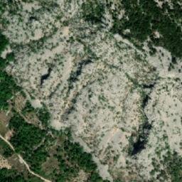 Satellite imagery of Gradina, IT