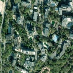 Satellite imagery of Golden Sands Eiffel Tower, BG