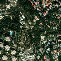 Satellite imagery of Pointe de Roucas Blanc, FR