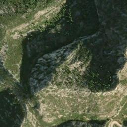 Satellite imagery of cairn, FR