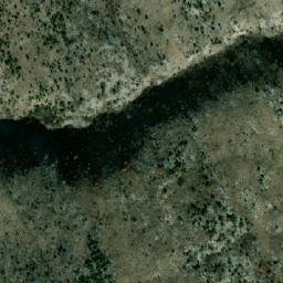 Satellite imagery of Komic, BA