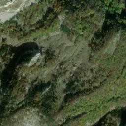 Satellite imagery of Adžovac, BA