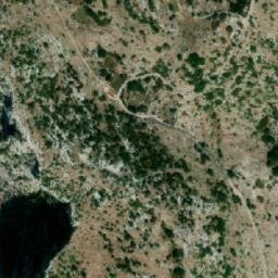 Satellite imagery of Veli Čelišnik, IT