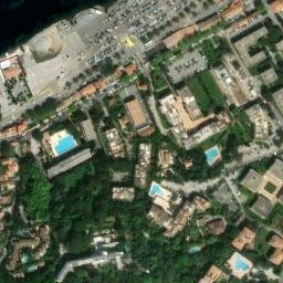 Satellite imagery of Pointe de la Pinède, FR
