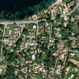 Satellite imagery of Pointe de la Pinède, FR