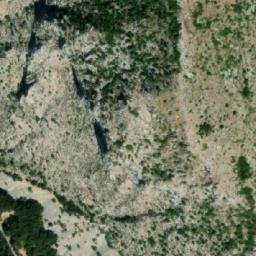 Satellite imagery of Veli Čelišnik, IT