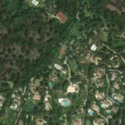 Satellite imagery of Cap du Pinet, FR