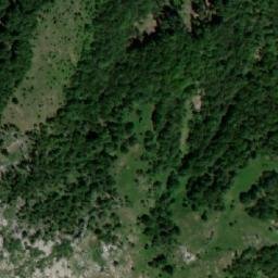 Satellite imagery of Velika Mukinjica, BA