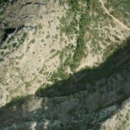 Satellite imagery of cairn, FR