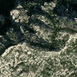 Satellite imagery of cairn, FR