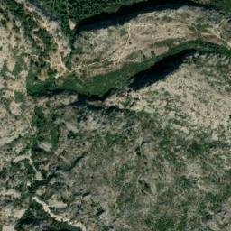 Satellite imagery of cairn, FR