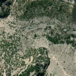 Satellite imagery of cairn, FR