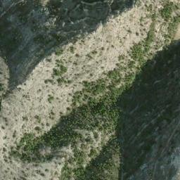 Satellite imagery of cairn, FR