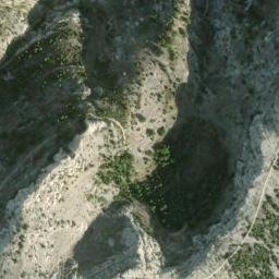 Satellite imagery of cairn, FR