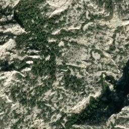 Satellite imagery of cairn, FR