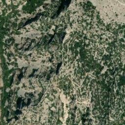Satellite imagery of cairn, FR