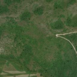 Satellite imagery of Majdan, BA