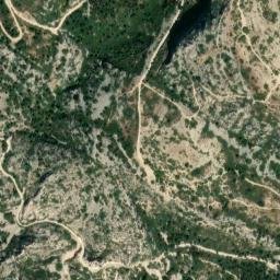 Satellite imagery of cairn, FR