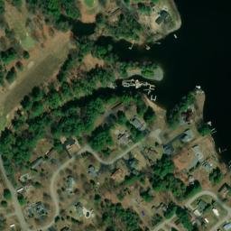 Satellite imagery of Hampton Point, US