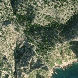 Satellite imagery of Cap Devenson, FR
