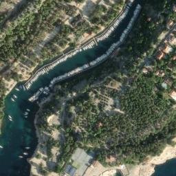 Satellite imagery of Cap Câble, FR