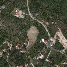 Satellite imagery of Adri Gomila, BA