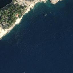 Satellite imagery of Cap Câble, FR