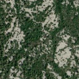 Satellite imagery of Pyramide de Cassini, FR