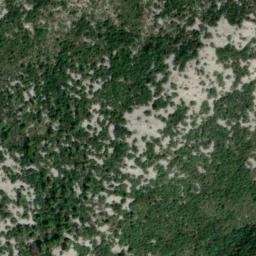 Satellite imagery of Pyramide de Cassini, FR