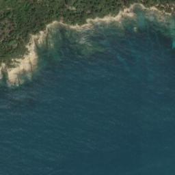 Satellite imagery of Pointe Moussure, FR