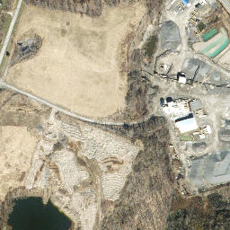 Satellite imagery of Clarendon Quarry, US