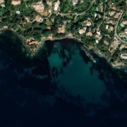 Satellite imagery of Pointe de la Bouillabaisse, FR