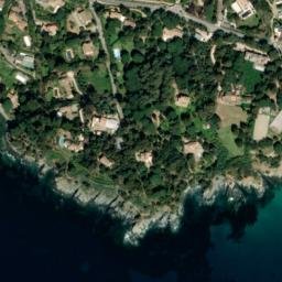 Satellite imagery of Pointe de Vergeron, FR