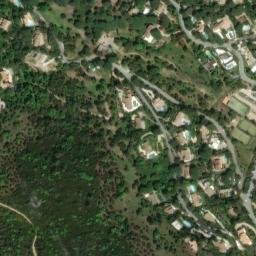 Satellite imagery of Pointe du Canadel, FR
